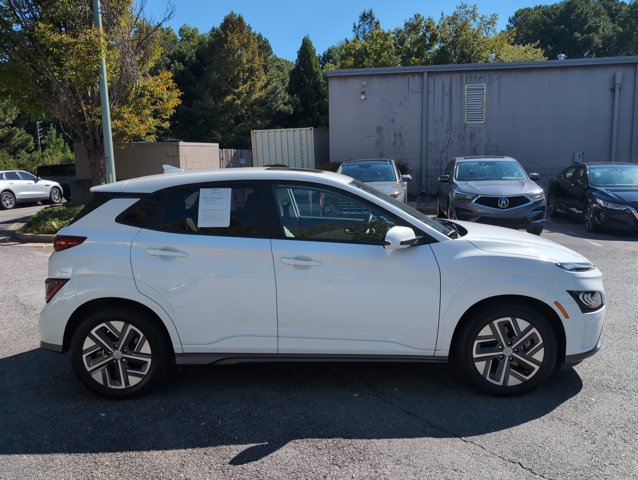 Certified 2023 Hyundai Kona Limited w/ Cargo Package FWD image 4