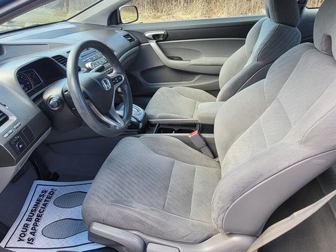 Used 2010 Honda Civic LX image 11
