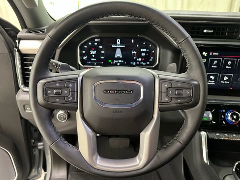 Certified 2026 GMC Sierra 1500 Denali w/ Denali Reserve Package AWD/4WD image 34