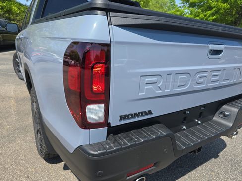 New 2026 Honda Ridgeline TrailSport image 35