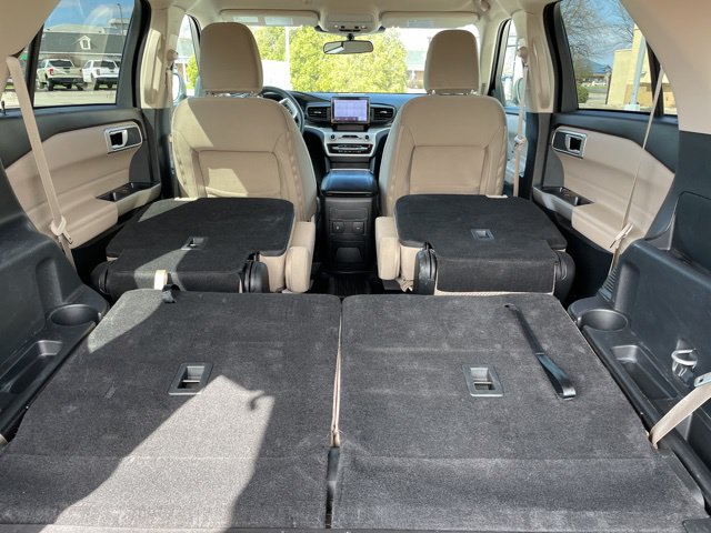 Used 2023 Ford Explorer XLT AWD/4WD image 66