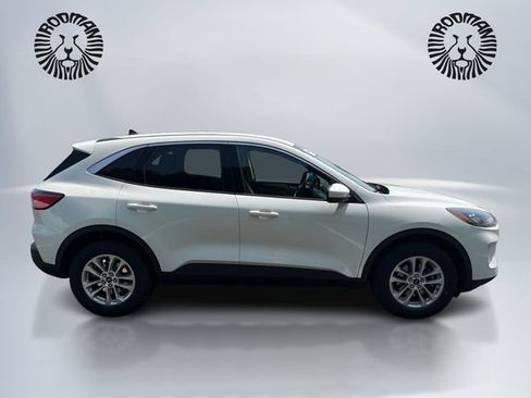 Certified 2020 Ford Escape SE AWD/4WD image 5