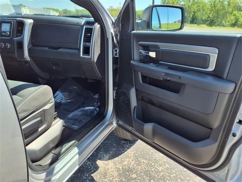 Used 2024 RAM 1500 Classic Warlock image 87
