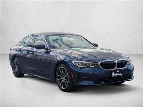 Used 2020 BMW 330i Sedan w/ Driving Assistance Package image 7