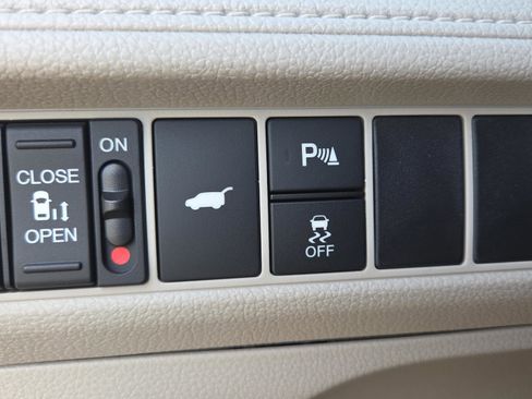 New 2026 Honda Odyssey Touring image 38