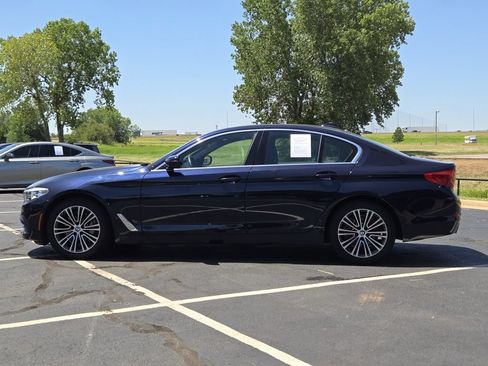 Used 2020 BMW 530i xDrive w/ Convenience Package AWD/4WD image 4