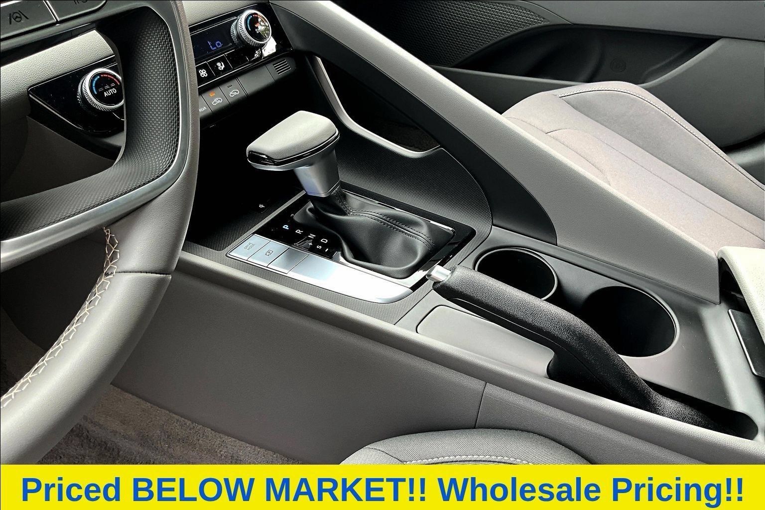 Used 2026 Hyundai Elantra Sport FWD image 21