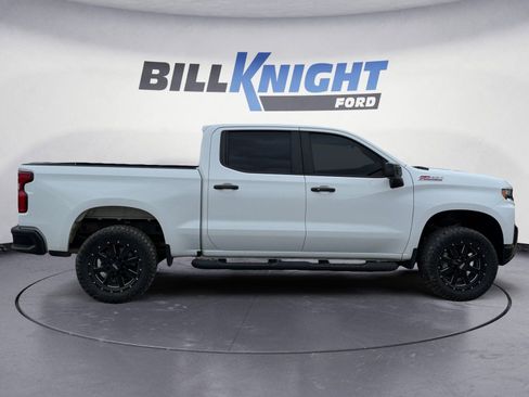 Used 2021 Chevrolet Silverado 1500 LT Trail Boss w/ LPO, Dark Essentials Package image 6