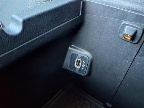 Certified 2024 Jeep Gladiator Sport image 10