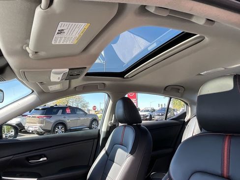 Certified 2024 Nissan Sentra SR w/ SR Premium Package image 39