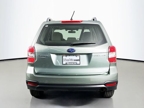Used 2015 Subaru Forester 2.5i Premium AWD/4WD image 6
