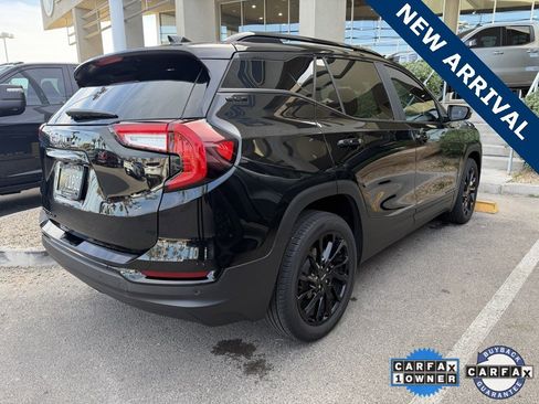 Certified 2023 GMC Terrain SLE w/ Elevation Edition image 3