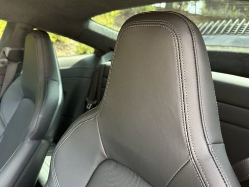 Used 2025 Porsche 911 Carrera GTS image 33