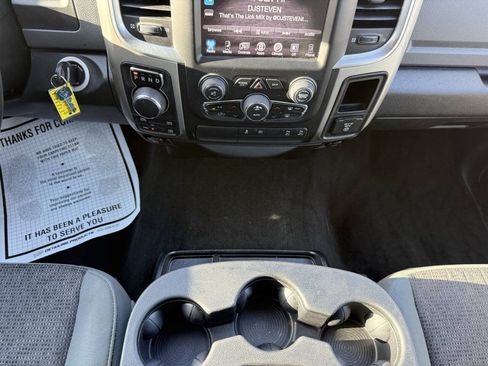 Used 2017 RAM 1500 Big Horn AWD/4WD image 29