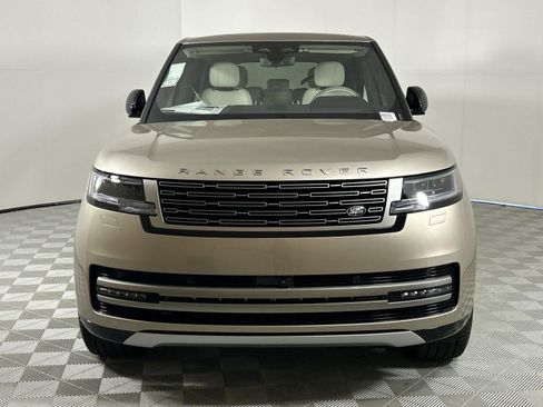 New 2025 Land Rover Range Rover SE image 8