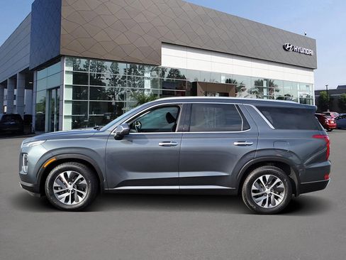 Used 2020 Hyundai Palisade SEL image 2