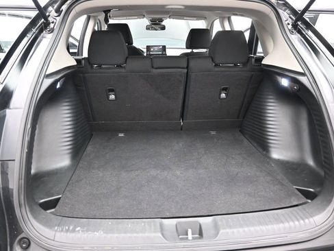 Certified 2023 Honda HR-V LX image 24
