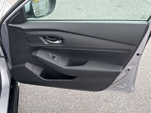 Used 2025 Honda Accord EX-L image 15