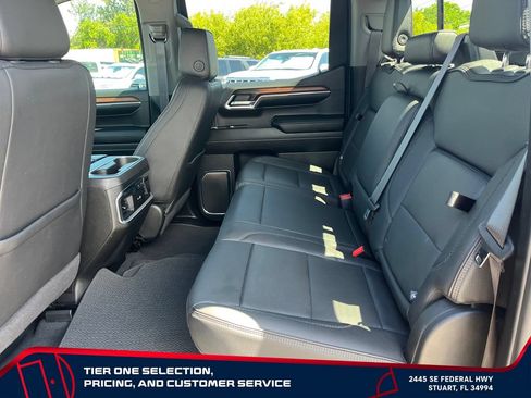 Used 2024 GMC Sierra 1500 Denali AWD/4WD image 11