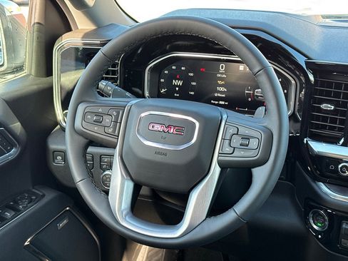 Used 2026 GMC Sierra 1500 SLT w/ SLT Premium Plus Package AWD/4WD image 24