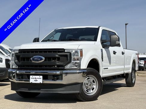 Used 2022 Ford F250 XL w/ Power Equipment Group image 2