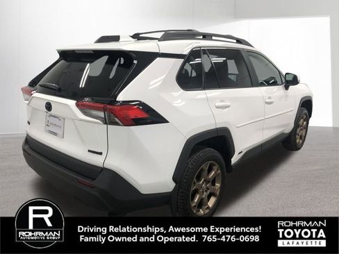 Used 2023 Toyota RAV4 AWD Hybrid image 6