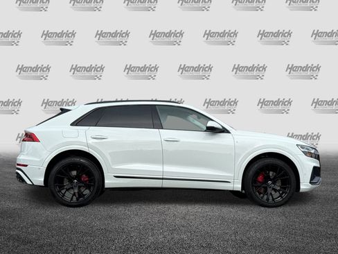 Used 2019 Audi Q8 Premium Plus w/ Premium Plus image 3