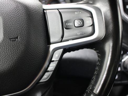 Used 2021 RAM 1500 Big Horn AWD/4WD image 12