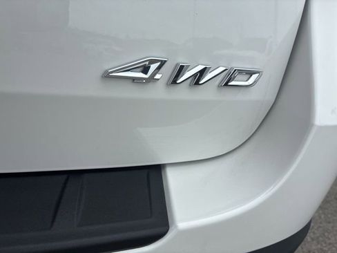 New 2026 Ford Explorer ST-Line w/ ST-Line Street Pack image 11