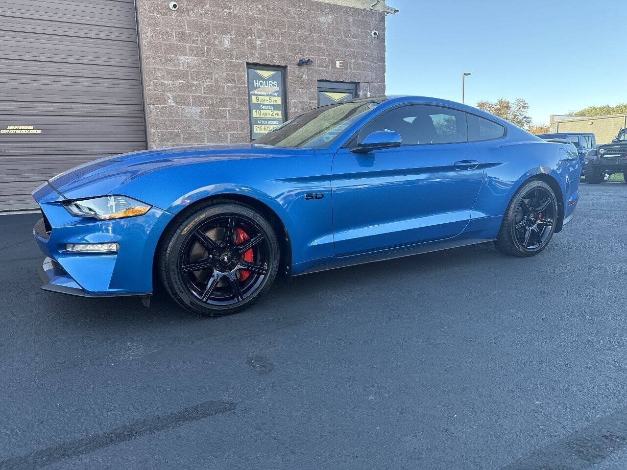 Used 2020 Ford Mustang GT Premium w/ Equipment Group 401A RWD image 3