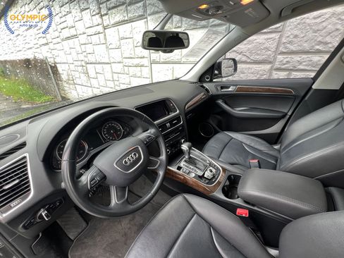 Used 2016 Audi Q5 2.0T Premium Plus w/ Technology Package AWD/4WD image 14
