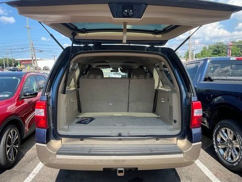 Used 2014 Ford Expedition EL XLT w/ Equipment Group 202A AWD/4WD image 6