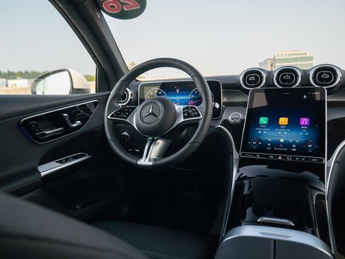 Certified 2026 Mercedes-Benz GLC 300 4MATIC image 20