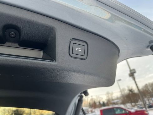 Used 2024 Chevrolet Blazer EV RS image 24