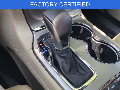 Certified 2020 Jeep Grand Cherokee Limited w/ Premium Lighting Group AWD/4WD image 28