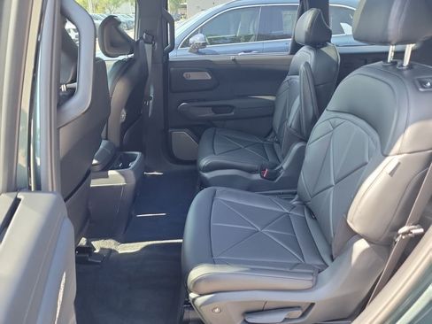 New 2027 Kia Telluride SX FWD image 16