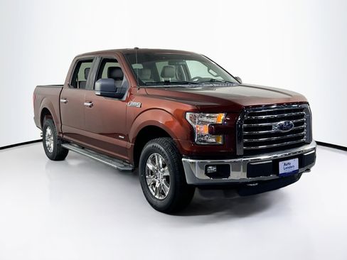 Used 2015 Ford F150 XLT w/ Equipment Group 301A Mid image 3