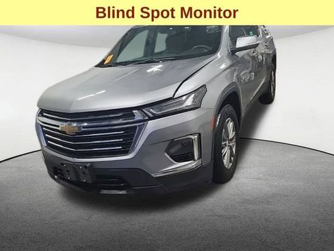 Used 2023 Chevrolet Traverse LT AWD/4WD image 4