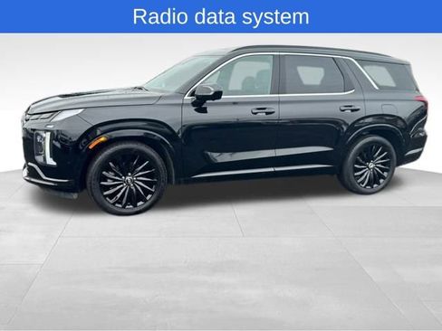 Used 2024 Hyundai Palisade Calligraphy image 8