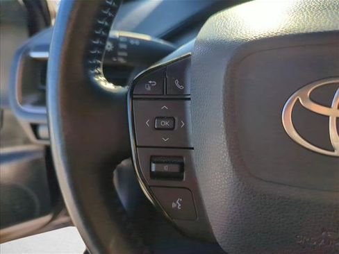 Used 2024 Toyota Prius XLE FWD image 16