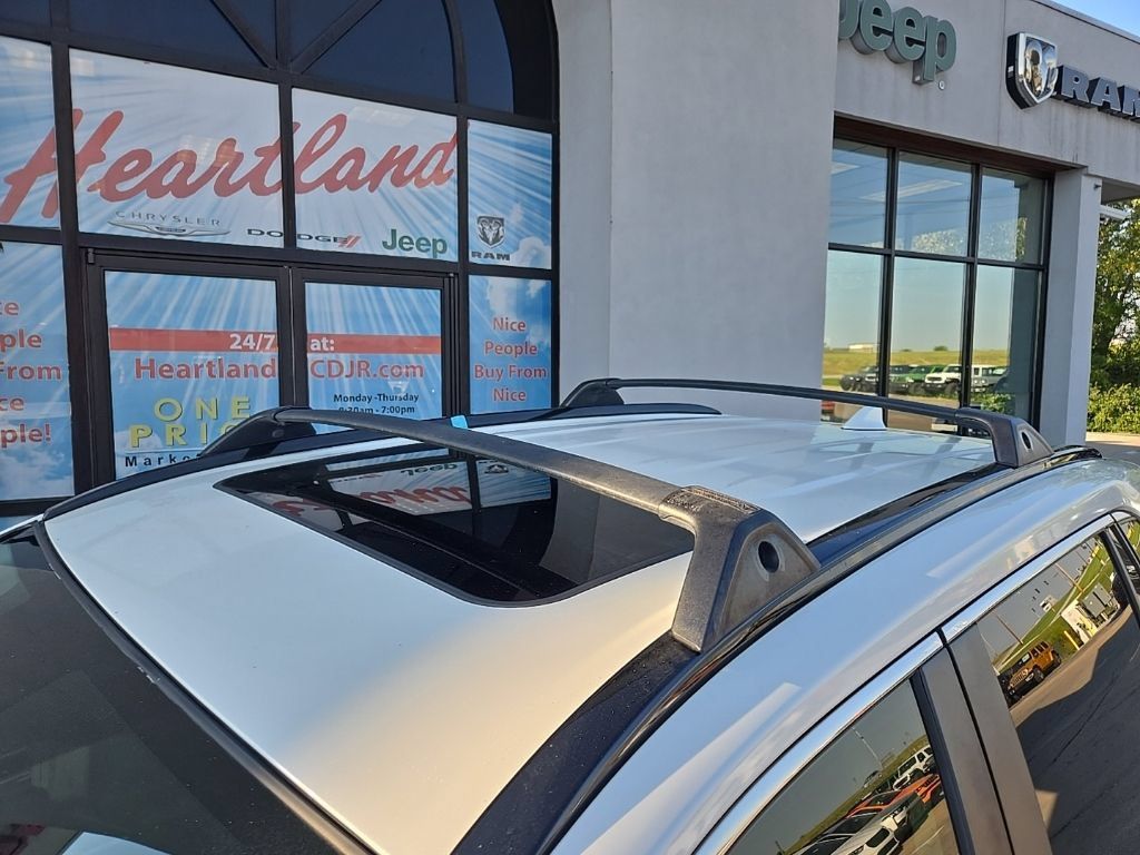 Used 2019 Toyota RAV4 Limited w/ Cold Weather Package AWD/4WD image 21