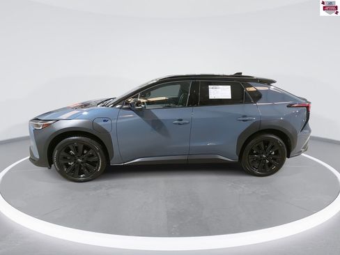 Certified 2025 Subaru Solterra Touring image 8