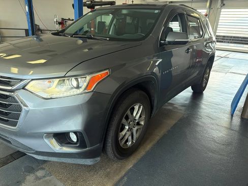Used 2019 Chevrolet Traverse LT FWD image 5