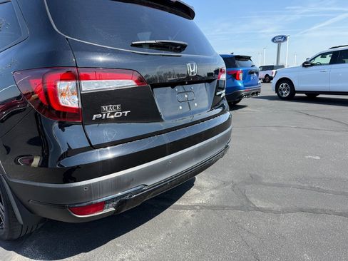 Used 2022 Honda Pilot Black Edition image 8