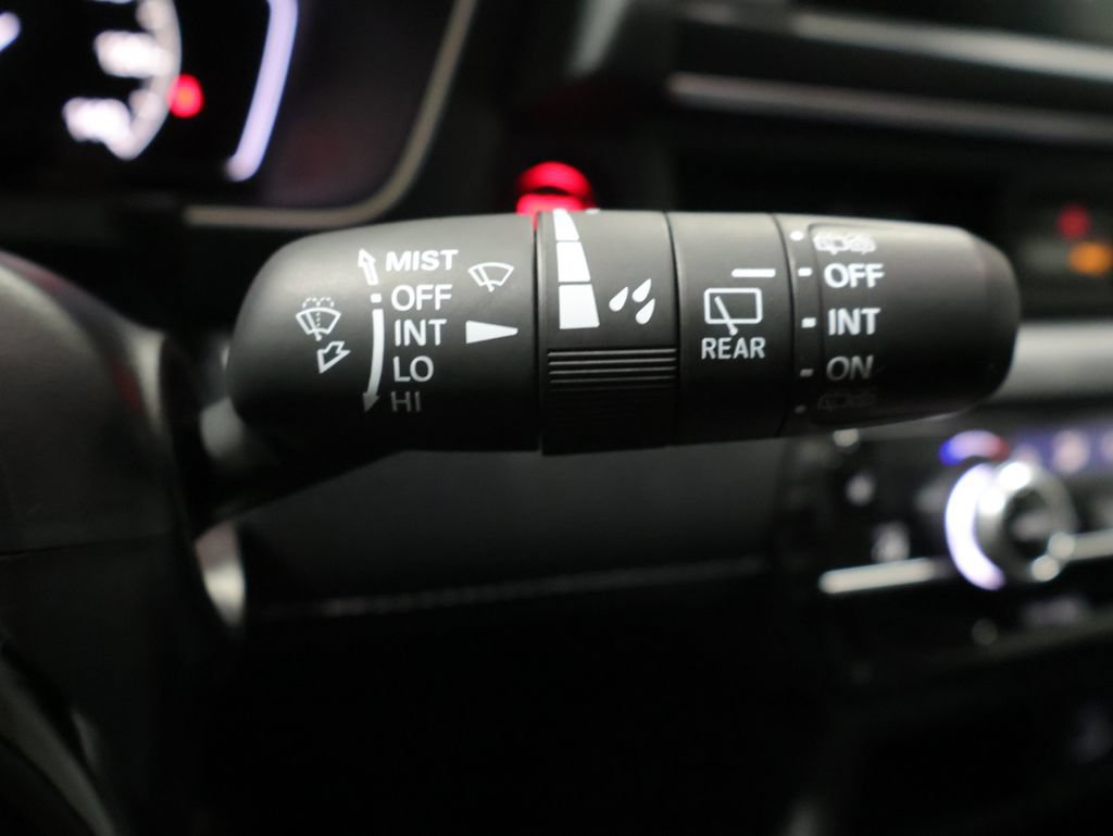 Used 2025 Honda Pilot EX-L image 44