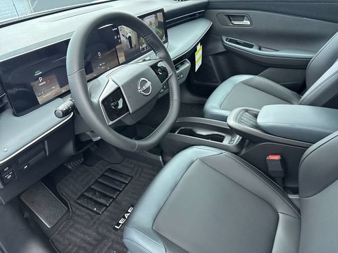 New 2026 Nissan Leaf SV+ w/ Illuminated Package FWD image 9