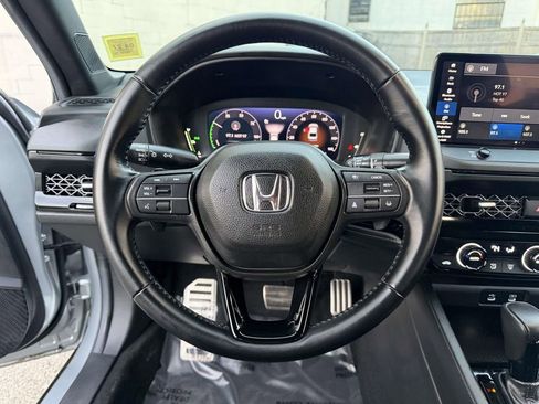 Used 2024 Honda Accord Sport image 21