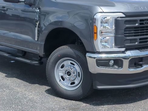 New 2026 Ford F250 XL AWD/4WD image 5