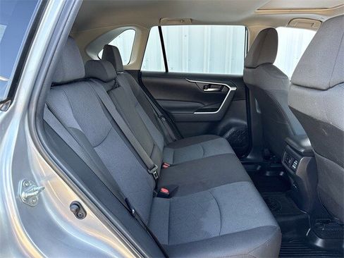 Used 2024 Toyota RAV4 XLE w/ Convenience Package image 32