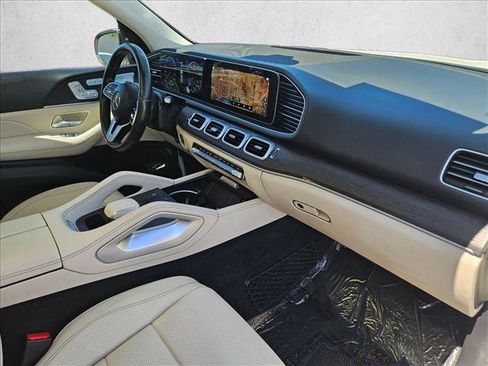 Used 2021 Mercedes-Benz GLE 350 4MATIC image 25